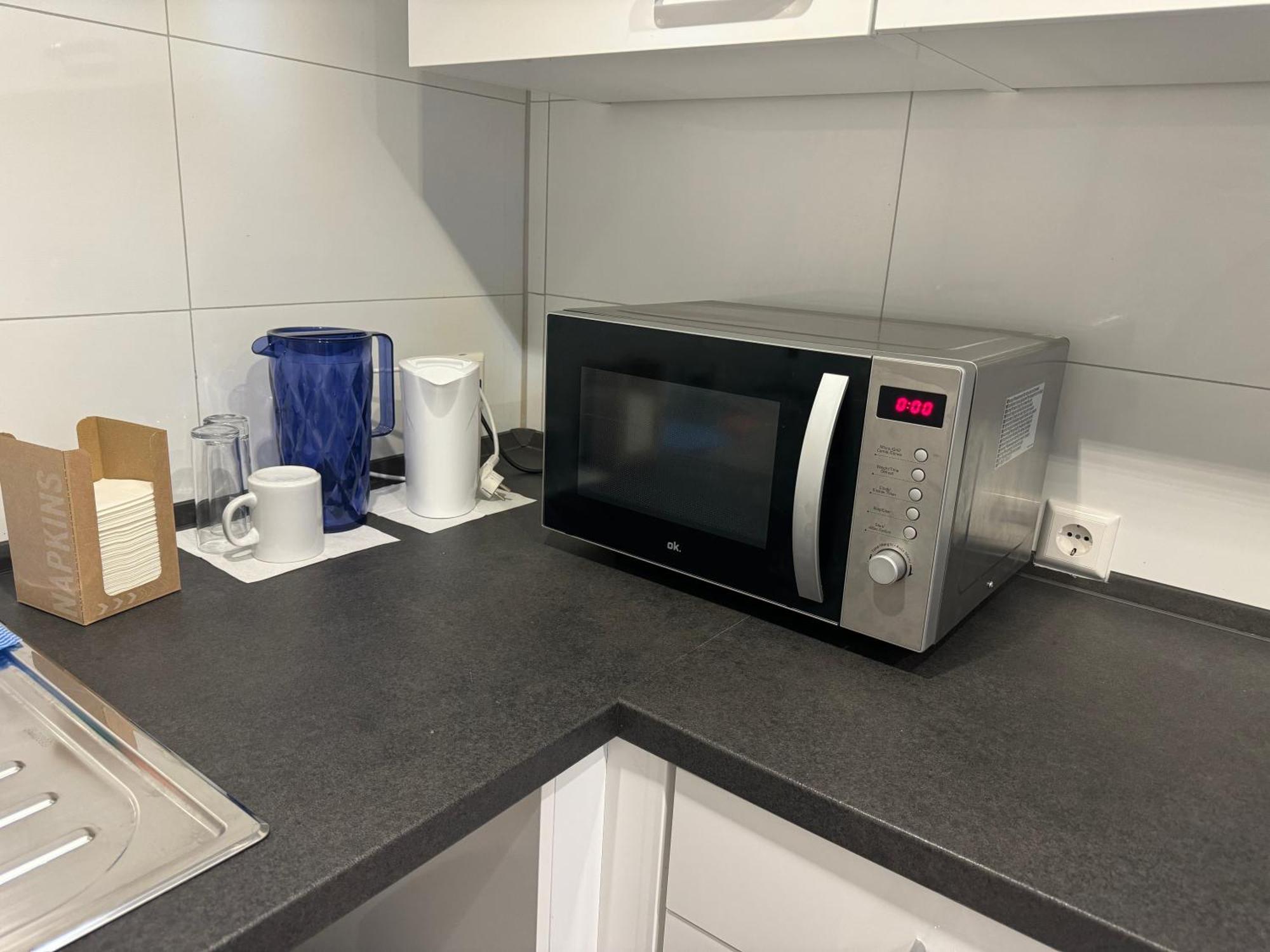 City Apartment Stadtwohnung Mit Kueche Und Netflix Nahe Bahnhof Sinsheim Exterior foto